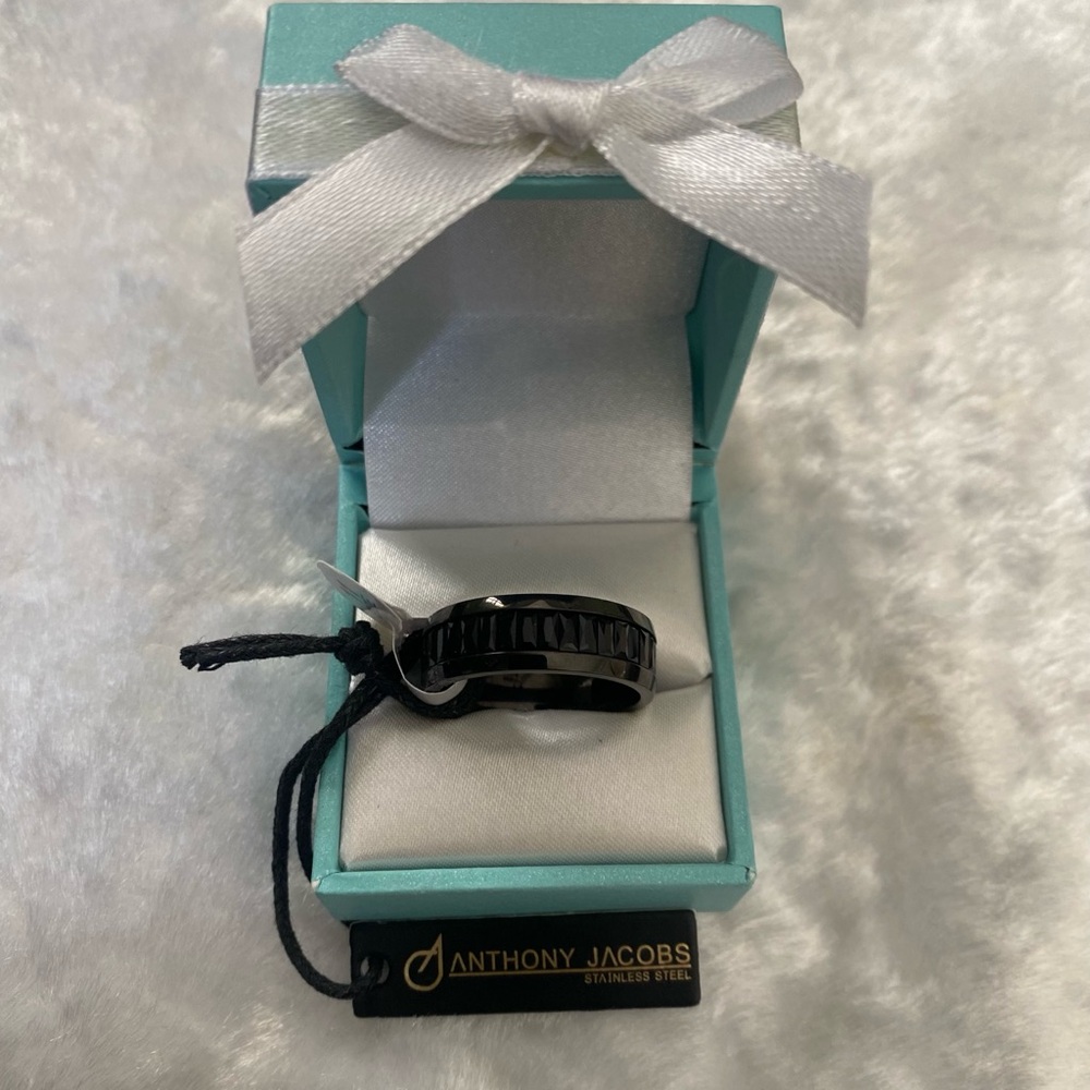 🍀NWT! Ring Anthony Jacobs Black Stainless Steel Ring